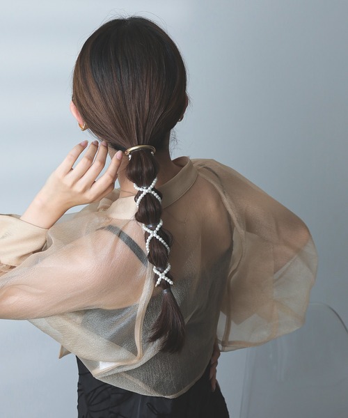 Kana（カナ）の「メタル ヘアカフ付き パール ワイヤー ポニー 結婚式 お呼ばれ オケージョン（ヘアピン・レディース・ゴールド・フリー）」の9枚目の写真