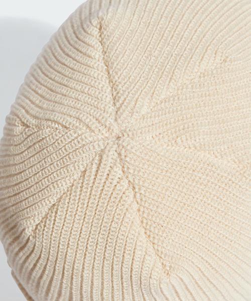 adidas(アディダス)の「アディカラー ショートビーニー / アディダスオリジナルス adidas Originals(ニットキャップ/ビーニー・メンズ・ホワイト/ブラック/ブラウン/グレー・MEDIUM/LARGE/X-LARGE/S)」の7枚目の写真