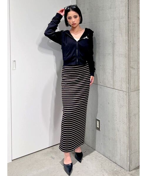 GYDA（ジェイダ）の「G embroidery ZIPUPスウェットパーカー（パーカー・レディース・ブラック/オフホワイト・FREE）」の10枚目の写真