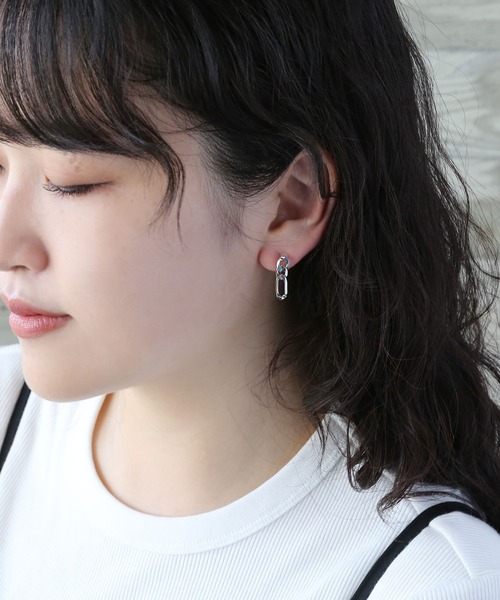 colleca la（コレカラ）の「樹脂ノンホール・フィガロチェーンイヤリング（イヤリング・レディース・シルバー/ゴールド・ﾌﾘ-）」の4枚目の写真