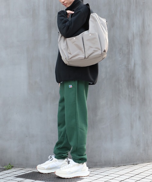 MAISON CLUB（メゾンクラブ）の「【MAISON CLUB】マルチ収納2WAYナイロントート ショルダーバッグ KNF037（ショルダーバッグ・メンズ・グレー/ダークグレー/ブラック・FREE）」の17枚目の写真