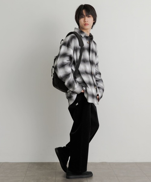 Lee（リー）の「Lee　FLeeasy コーデュロイパンツ（その他パンツ・メンズ・ベージュ/ブラウン/ブラック・ONE）」の17枚目の写真