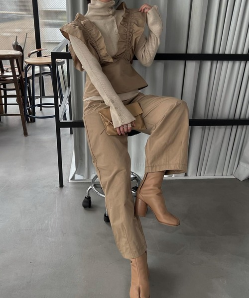 WILLFULLY（ウィルフリー）の「gather frill tops ＆ tuck pants