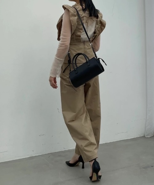 WILLFULLY（ウィルフリー）の「gather frill tops ＆ tuck pants