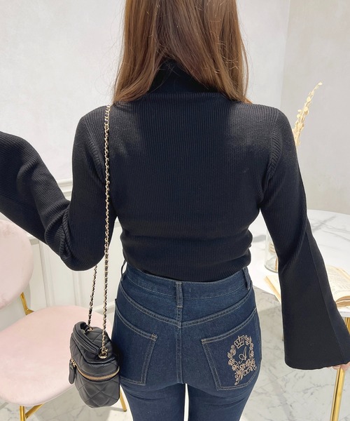 apres jour(アプレジュール)の「刺繍フレアスリーブリブニット【ZOZOTOWN限定アイテム】(ニット/セーター・レディース・ピンク系その他/ブラック系その他/ブラック/アイボリー・フリー/X-LARGE)」の13枚目の写真