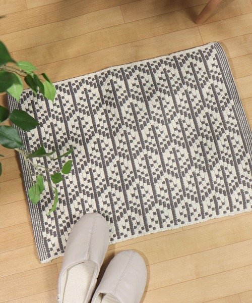 studio CLIP（スタディオクリップ）の「滑り止め付きツリーマット 45×60cm（ラグ/マット・レディース・イエロー/グレー・FREE）」の2枚目の写真