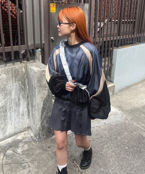 Six M（シックスエム）の「【Six M/シックスエム】シアーメッシュ切り替えクルー（シャツ/ブラウス・レディース・ブラック/グレー/オフホワイト・FREE）」の3枚目の写真