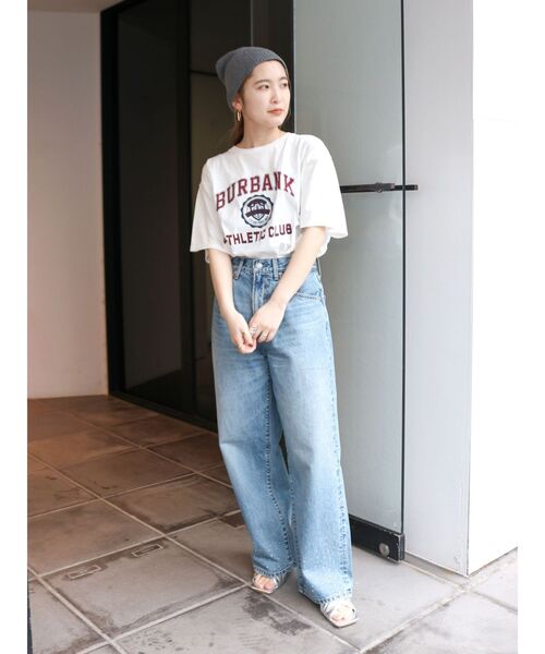 Ungrid(アングリッド)の「【WEB限定】カレッジロゴTee(Tシャツ/カットソー・レディース・チャコールグレー/オフホワイト/グリーン・FREE)」の14枚目の写真