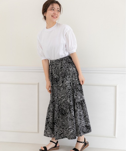 PREFERIR(プレフェリール)の「ペイズリープリントティアードスカート(スカート・レディース・ベージュ/ブラック・MEDIUM/LARGE)」の4枚目の写真