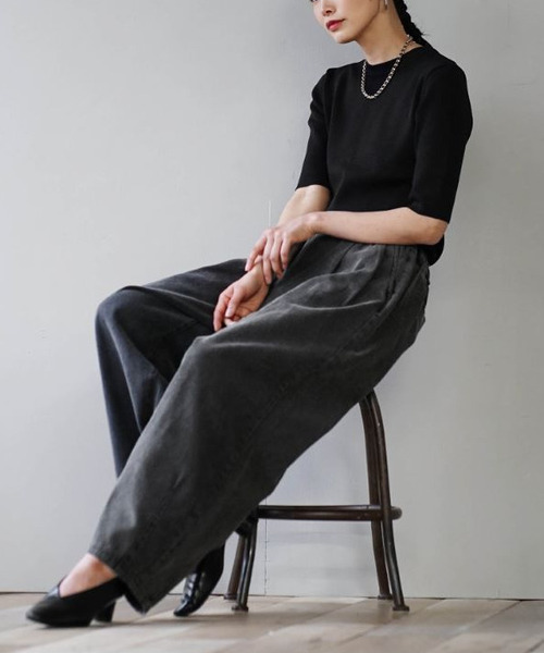 zootie(ズーティー)の「レーヨン ハーフスリーブ ニット(Tシャツ/カットソー・レディース・ホワイト/ライトグレー/スモークピンク/ブラック/カーキ/ラベンダー/ブラウン・M)」の12枚目の写真
