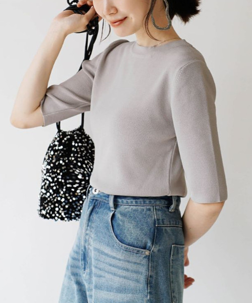 zootie(ズーティー)の「レーヨン ハーフスリーブ ニット(Tシャツ/カットソー・レディース・ホワイト/ライトグレー/スモークピンク/ブラック/カーキ/ラベンダー/ブラウン・M)」の19枚目の写真