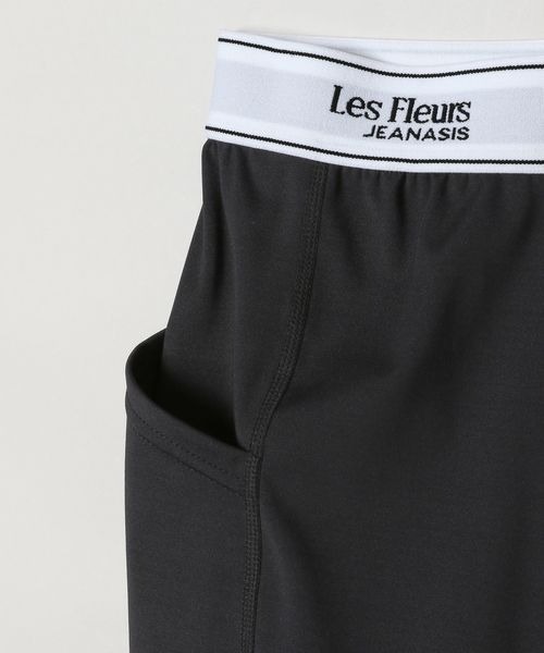 JEANASIS（ジーナシス）の「【Les Fleurs】ロゴゴムハーフレギンス/127711（レギンス/スパッツ・レディース・ブラック/ブルーパープル/グレー・LARGE/MEDIUM）」の6枚目の写真