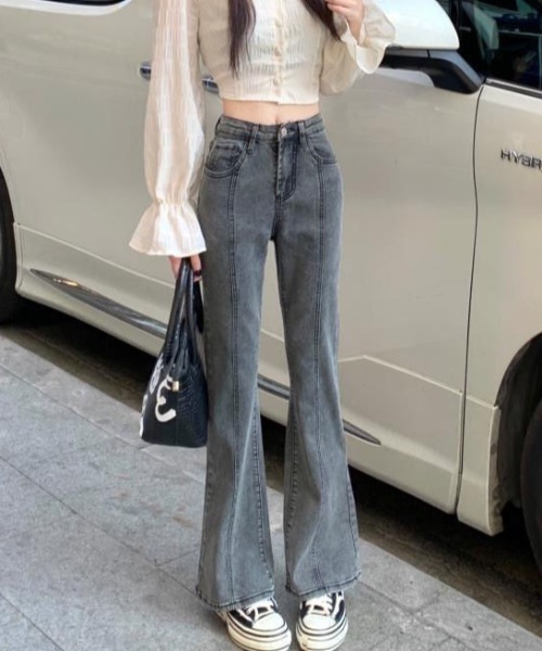 REBALANCE(リバランス)の「フレアデニムパンツ(デニムパンツ・レディース・A・X-LARGE/LARGE/MEDIUM/SMALL)」の6枚目の写真