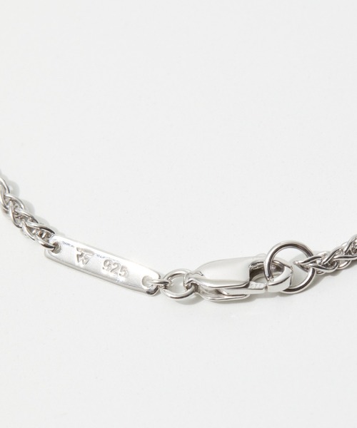 TOM WOOD（トムウッド）の「TOM WOOD Spike Bracelet トムウッド スパイク シルバー ブレスレット（ブレスレット・レディース・シルバー・SMALL/MEDIUM/LARGE）」の9枚目の写真