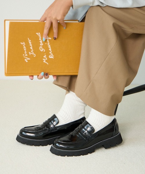 BAYFLOW（ベイフロー）の「[かかとクッション入り]厚底スタッズローファー（ローファー・レディース・ブラウン/ブラック・MEDIUM/LARGE）」の2枚目の写真