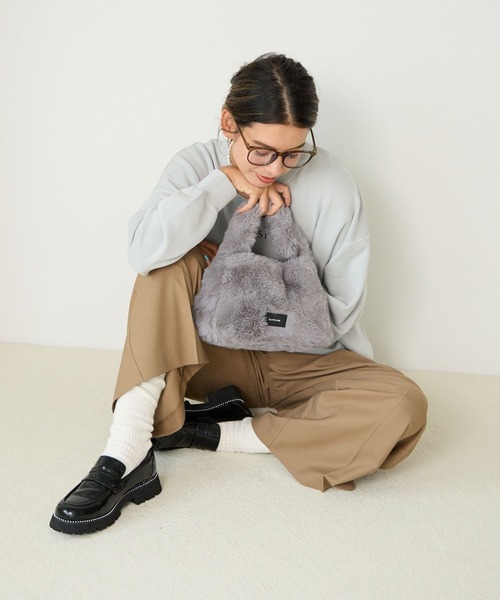 BAYFLOW（ベイフロー）の「[かかとクッション入り]厚底スタッズローファー（ローファー・レディース・ブラウン/ブラック・MEDIUM/LARGE）」の18枚目の写真