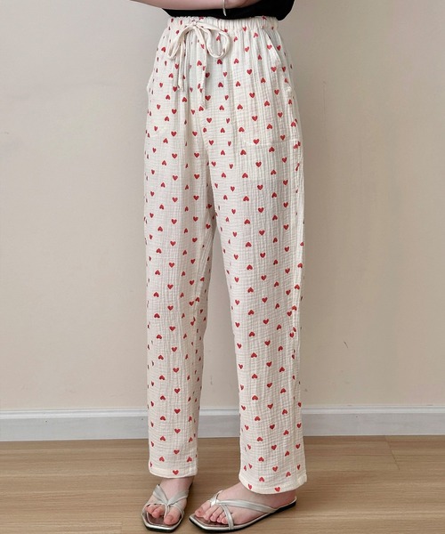 DAY CLOSET(デイ クローゼット)の「レディース 小粒ハートのコットンルームウェアパンツ(ルームウェア/パジャマ・レディース・ブルー/クリーム/パープル/ピンク/グレー/ブラック系その他/モカ/レッド系その他・M/L/XL)」の8枚目の写真