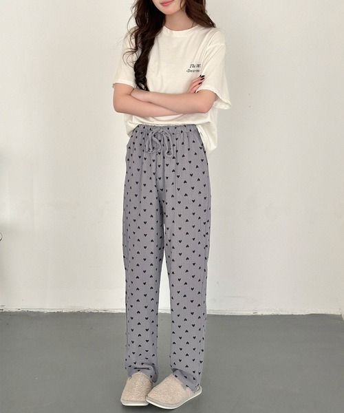 DAY CLOSET(デイ クローゼット)の「レディース 小粒ハートのコットンルームウェアパンツ(ルームウェア/パジャマ・レディース・ブルー/クリーム/パープル/ピンク/グレー/ブラック系その他/モカ/レッド系その他・M/L/XL)」の19枚目の写真