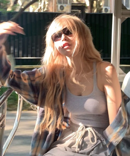 DIAVEL（ディアベル）の「４色展開 チェック柄シャツ（シャツ/ブラウス・レディース・ブルー/ホワイト×ブラック/イエロー/ピンク・M）」の12枚目の写真