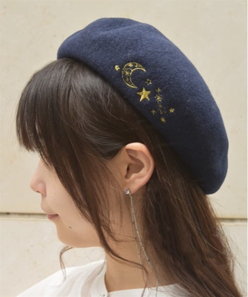 KTZ ベレー帽　星　スター axes femme（アクシーズファム）の「月×星刺繍ベレー