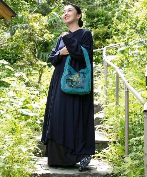 カヤ(カヤ)の「【カヤ】浮世絵×格子トートバッグ(トートバッグ・レディース・ネイビー/レッド/グリーン/ベージュ・FREE)」の11枚目の写真