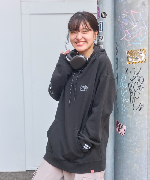 Manhattan Portage（マンハッタンポーテージ）の「Sweat Parka（パーカー・メンズ・ライトグレー/ブラック/ヘザーチャコール/ピンク・LARGE/MEDIUM/SMALL/X-LARGE）」の12枚目の写真