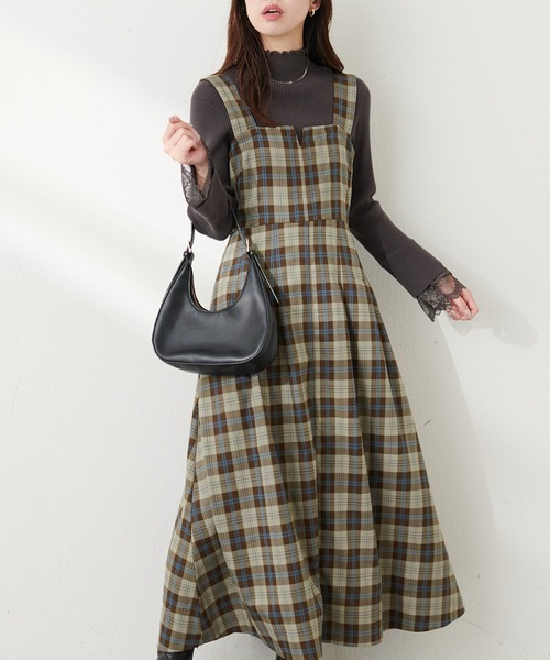 natural couture(ナチュラルクチュール)の「【WEB限定】キーネックタックプリーツジャンスカ(ワンピース・レディース・その他1/モカ/ブラック/ブルー・FREE)」の18枚目の写真