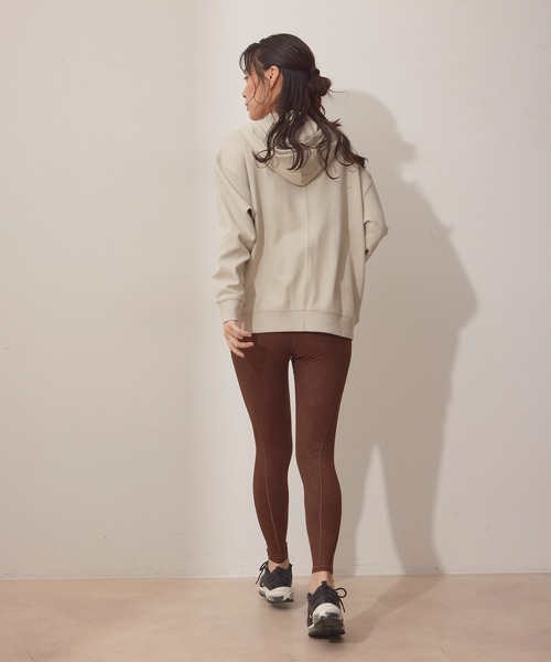 PUMA（プーマ）の「【PUMA】HER フーデッドジャケット（パーカー・レディース・ベージュ/ブラック・L）」の17枚目の写真