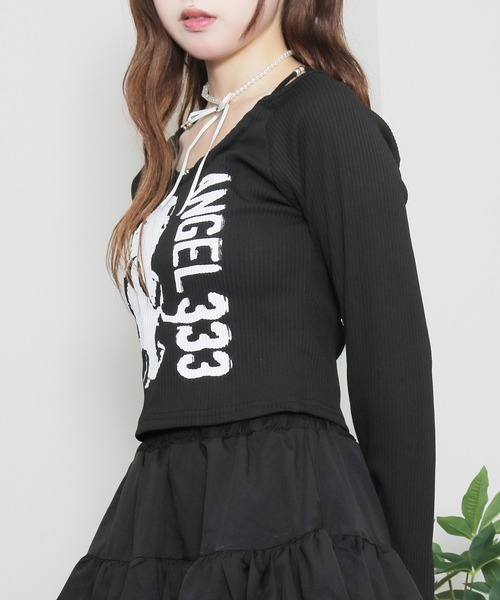 sevens(セブンズ)の「【sevens】Y2Kネックデザインちびロンティ(Tシャツ/カットソー・レディース・ブラック/グレー・FREE)」の8枚目の写真