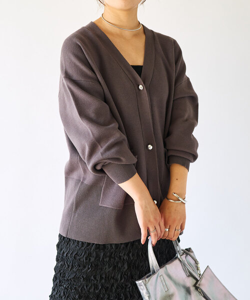 un dix cors（アンディコール）の「《オンオフ兼用・厚すぎず薄すぎず》ミラノリブカーデ（カーディガン/ボレロ・レディース・オフホワイト/グレー/ブラック・FREE）」の5枚目の写真