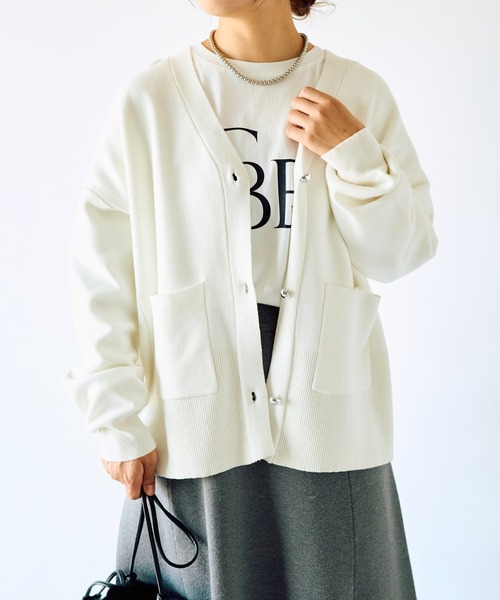 un dix cors（アンディコール）の「《オンオフ兼用・厚すぎず薄すぎず》ミラノリブカーデ（カーディガン/ボレロ・レディース・オフホワイト/グレー/ブラック・FREE）」の2枚目の写真