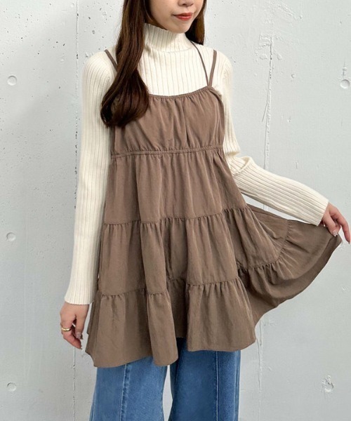 archives(アルシーヴ)の「ティアードミニキャミワンピース(ワンピース・レディース・アイボリー/ブラック/ブラウン・MEDIUM)」の3枚目の写真