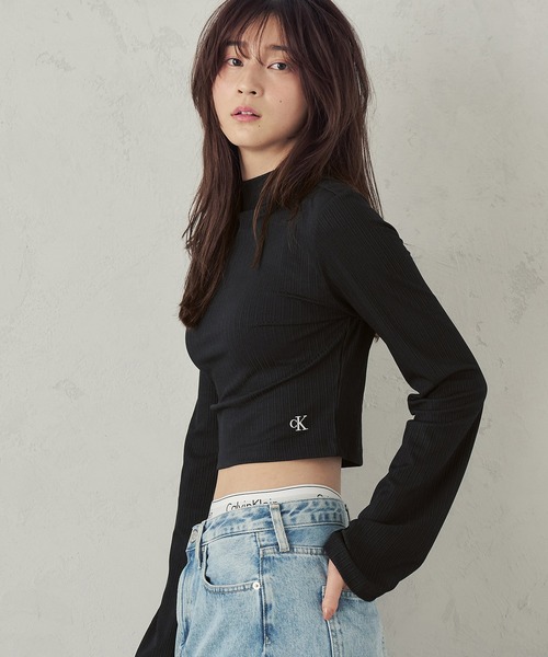 Calvin Klein（カルバン・クライン）の「エンブロイドリブハイネック