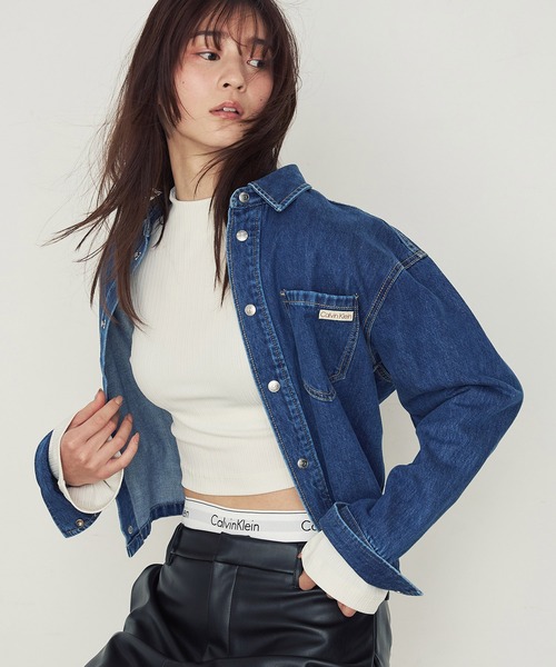 Calvin Klein（カルバン・クライン）の「エンブロイドリブハイネックロングスリーブTシャツ（ニット/セーター・レディース・アイボリー/ブラック・L/M/XS/S）」の9枚目の写真