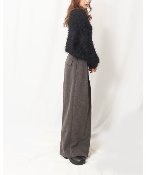 Alt due(オルトデュー)の「【Alt due/オルト デュー】フェザーヤーンドロップショルダーシルエットプルオーバーニット(ニット/セーター・レディース・ベージュ/アイボリー/ブラック/ライトグレー・FREE)」の10枚目の写真