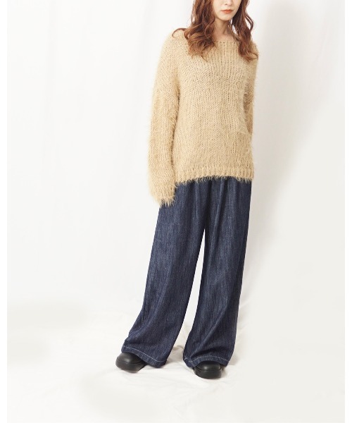 Alt due(オルトデュー)の「【Alt due/オルト デュー】フェザーヤーンドロップショルダーシルエットプルオーバーニット(ニット/セーター・レディース・ベージュ/アイボリー/ブラック/ライトグレー・FREE)」の16枚目の写真