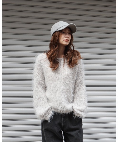 Alt due(オルトデュー)の「【Alt due/オルト デュー】フェザーヤーンドロップショルダーシルエットプルオーバーニット(ニット/セーター・レディース・ベージュ/アイボリー/ブラック/ライトグレー・FREE)」の13枚目の写真