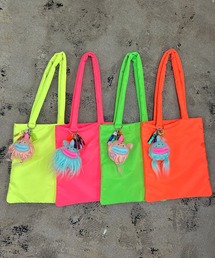 cheek（BAG）（チーク）の「neon monster tote / モンスターチャーム トートバッグ（トートバッグ）」