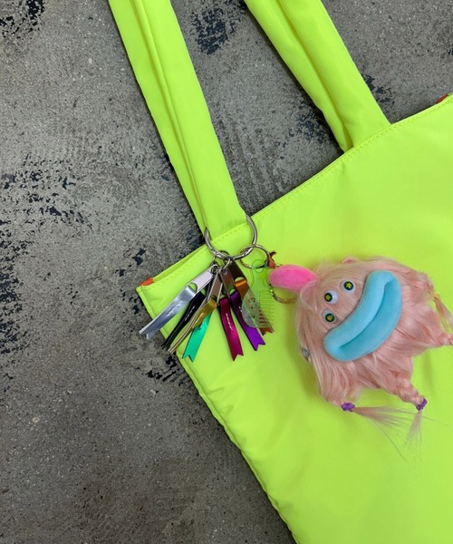 [NEON MOON] BIG TOTE BAG 3カラー + FREE OMAKE neon monster tote（トートバッグ）｜cheek（BAG）（チーク）の