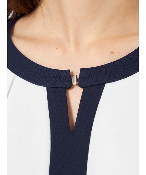 HARUYAMA（ハルヤマ）の「【レーヨン混】長袖 ドレープポンチ 前ホック配色カットソー ストレッチ 無地 SOFFICE（シャツ/ブラウス・レディース・ピンク/オフホワイト・M/L）」の7枚目の写真