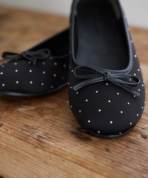 mysty woman(ミスティウーマン)の「リボンスタッズバレエ 292512(バレエシューズ・レディース・シルバー/ブラック・MEDIUM/LARGE)」の21枚目の写真