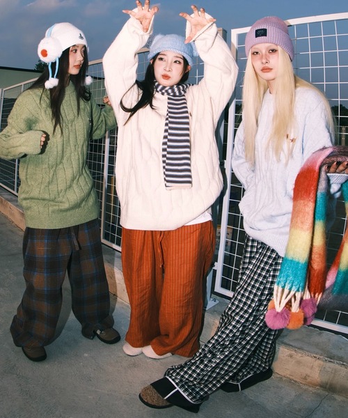 WESTBOY(ウエストボーイ)の「オーバーサイズ ケーブルニットセーター WO25S2TP05【WB ORIGINALS】(ニット/セーター・メンズ・ホワイト/グレー/ブラック・L/M/XL)」の5枚目の写真