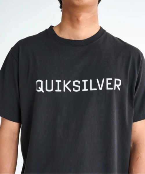 Quiksilver(クイックシルバー)の「DNA BIG CLICKER ST /クイックシルバーロゴ半袖Tシャツ(Tシャツ/カットソー・メンズ・ホワイト/ブラック・X-LARGE/LARGE/SMALL/MEDIUM)」の5枚目の写真