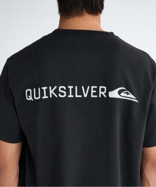 Quiksilver(クイックシルバー)の「DNA BIG CLICKER ST /クイックシルバーロゴ半袖Tシャツ(Tシャツ/カットソー・メンズ・ホワイト/ブラック・X-LARGE/LARGE/SMALL/MEDIUM)」の6枚目の写真