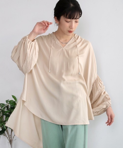 Bou Jeloud（ブージュルード）の「クールタッチレーヨンボリュームスリーブチュニック（Tシャツ/カットソー・レディース・ブラック/ベージュ/パープル・MEDIUM）」の9枚目の写真