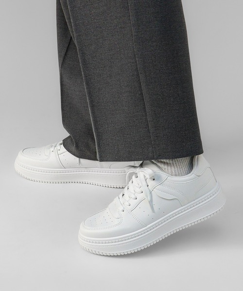 Dedes（デデス）の「Dedes/ローカットスニーカー(6380)（スニーカー・レディース・ホワイト/ブラック/キャメル/ブラック系その他/ベージュ/シルバー系その他/グレー/ダークブラウン/ホワイト×ブルー/ブラック系その他2/ブラック系その他3・36/37/40/38/39/41/42/43/44/35）」の14枚目の写真