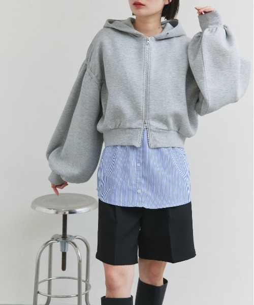 ad thie(アドティエ)の「シャツ レイヤード タンクトップ(タンクトップ・レディース・オフホワイト/ネイビー系/ブルー系・FREE)」の22枚目の写真