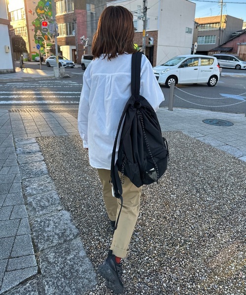 UNDERSTATEMENTs(アンダーステイトメント)の「【ユニセックス】サイドスリットスリーピングシャツ/無地/ストライプ(シャツ/ブラウス・メンズ・ブルー/ホワイト・MEDIUM/LARGE)」の3枚目の写真