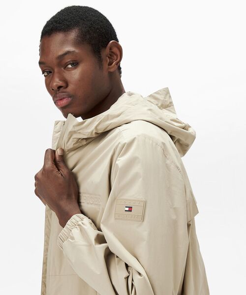 ブランドフーデッドジャケット（ブルゾン）｜TOMMY HILFIGER（トミー