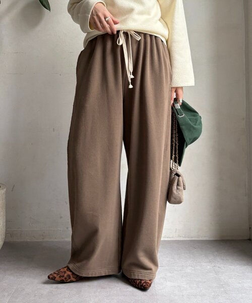 DouDou(ドゥドゥ)の「ドロストスウェットパンツ(その他パンツ・レディース・ホワイト/グレー/ライトベージュ/モカ/ブラック・36/38)」の5枚目の写真